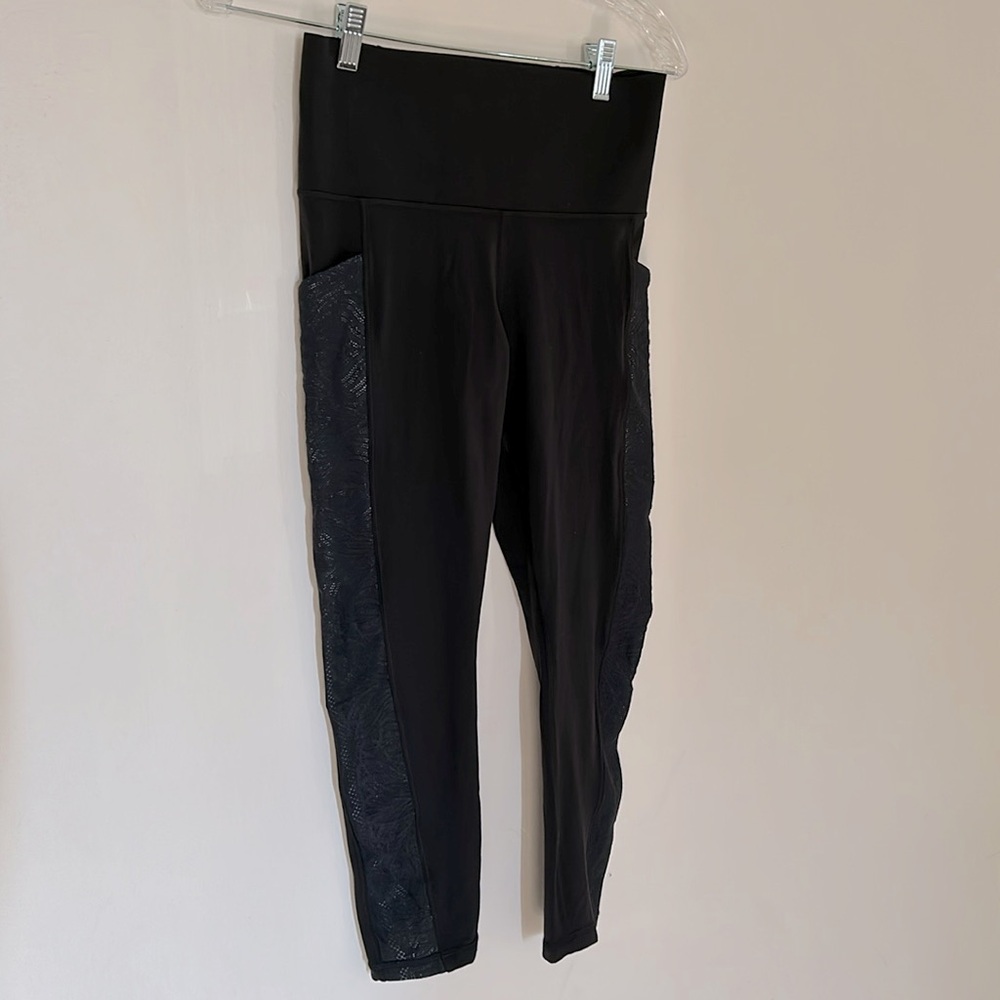 Women’s ATHLETA SAMPLE Leggings